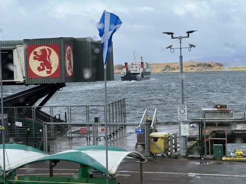 9AE37C36-2772-4E9E-99F0-2C7D7BF91018